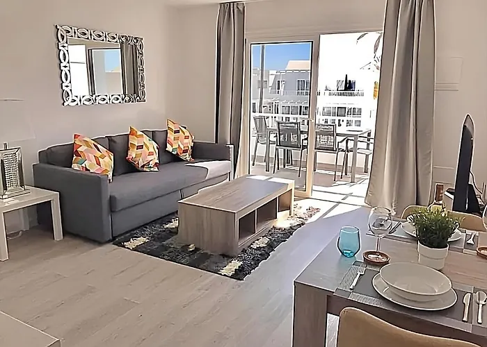 Casa Bellevue Atlantic View - 2 Bed Puerto del Carmen (Lanzarote)